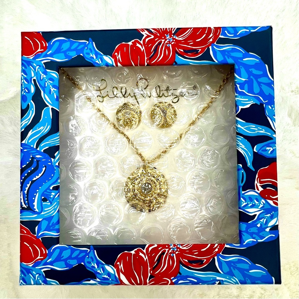 Lilly Pulitzer Low Tide Navy Earring & Necklace Set NWT